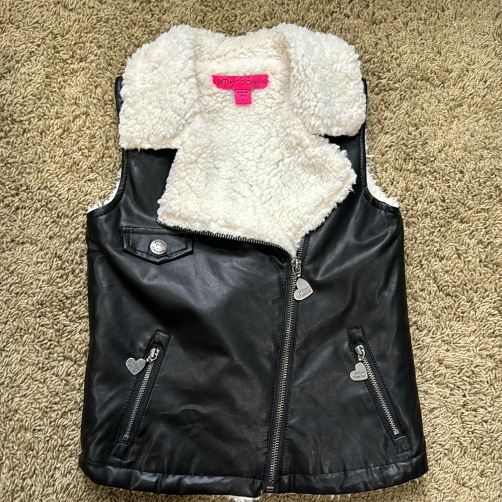 Betsy Johnson Black Faux Leather Moto Vest Size Small